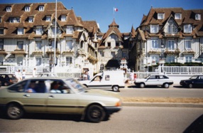 DEAUVILLE 
Le Normandy